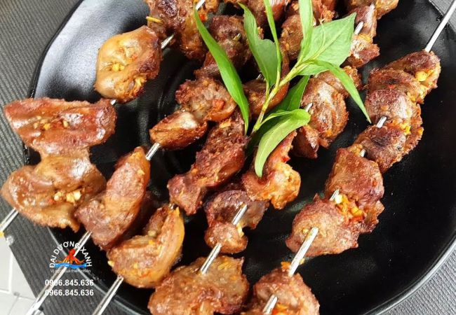 me ga nuong